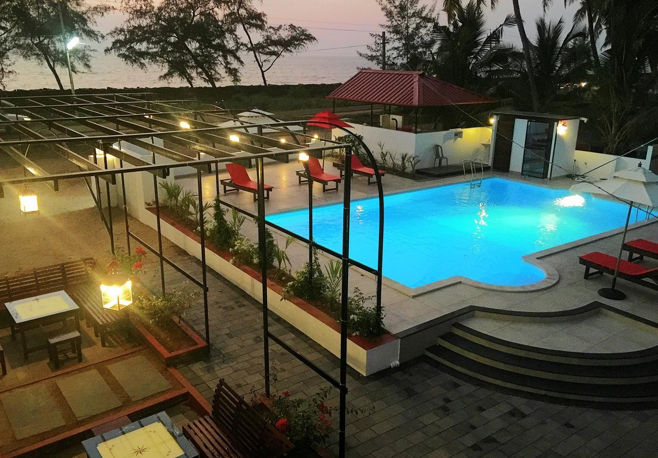 Petit Elephant Cherai Beach Exterior foto