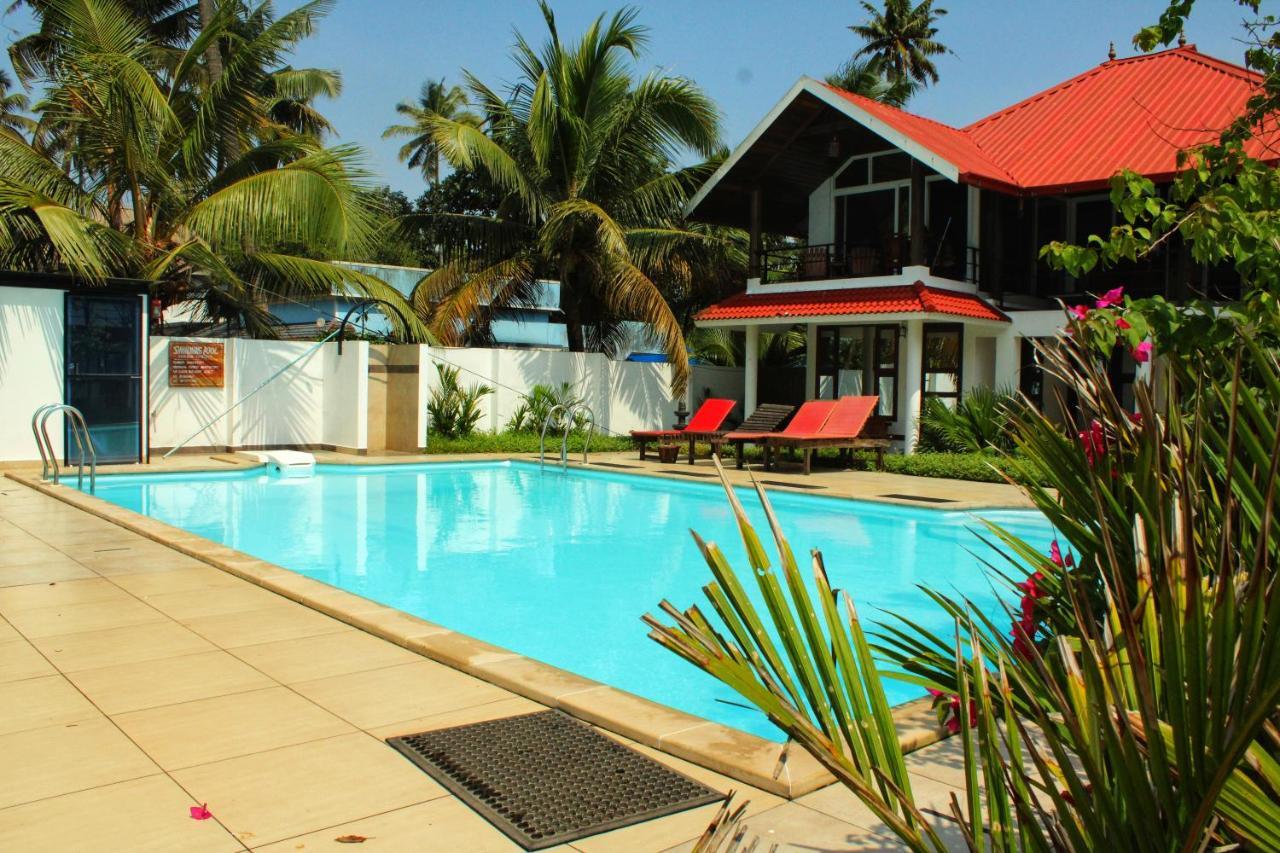 Petit Elephant Cherai Beach Exterior foto
